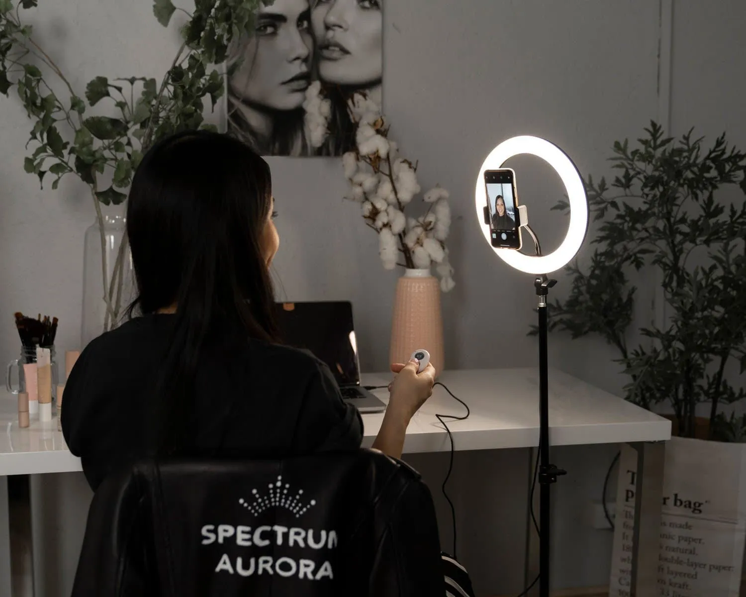 10" LED Portable Ring Light - Estella